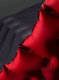 Matelas Klymit Insulated Static V Luxe -France Camping Soldes Boutique matelas gonflable klymit static v luxe insulated 02